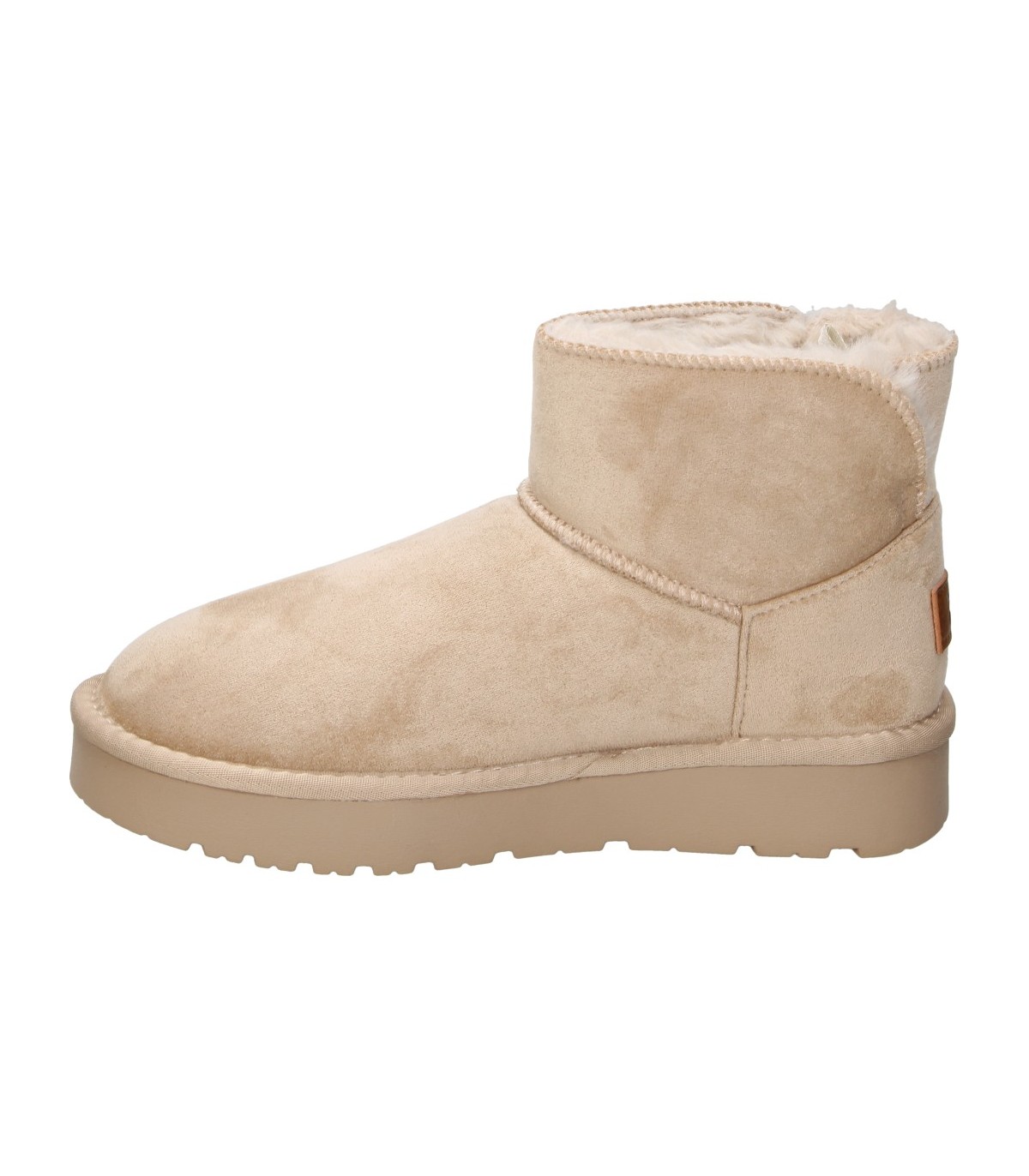 Botines australianos en color beige XTI KIDS 151117 en Megacalzado