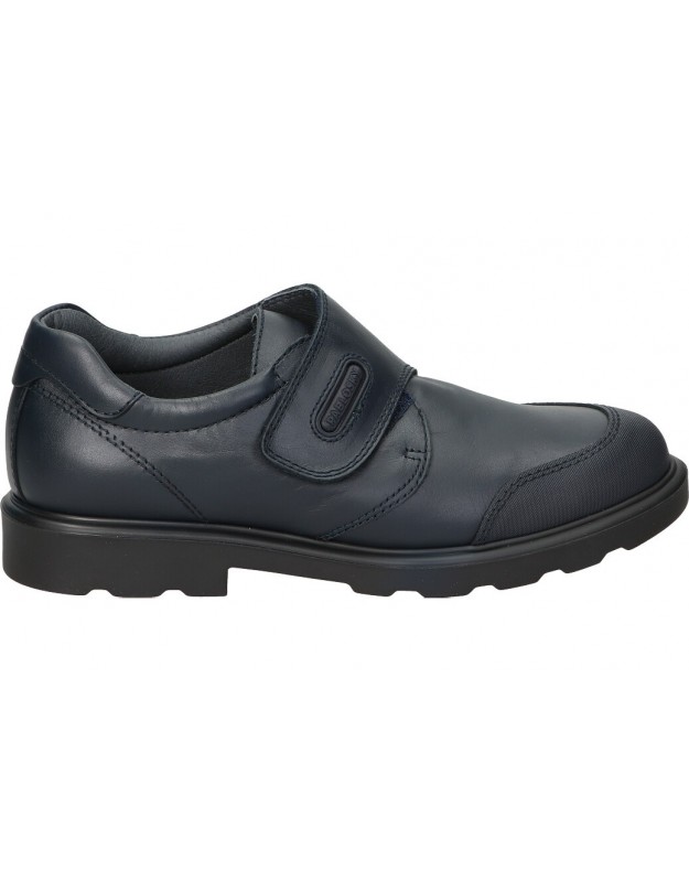 Compra online zapatos Pablosky el mejor calzado para niña y niño online.  Zapatos de temporada, Pablosky baratos y mucho más. Envío gratis a partir  de 39.95€.