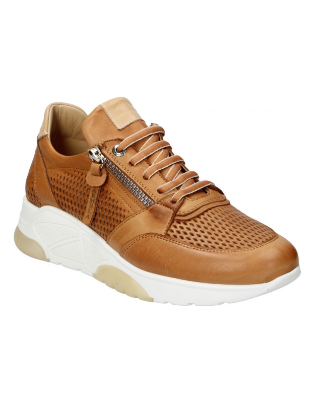 Zapatillas con plataforma para mujer marrones Carmela. Envío 24h-72h.